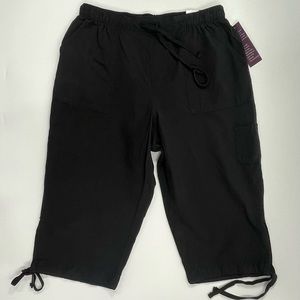 Gloria Vanderbilt Casuals, Drawstring Carcie pull on Capris NWT, Size PL Black